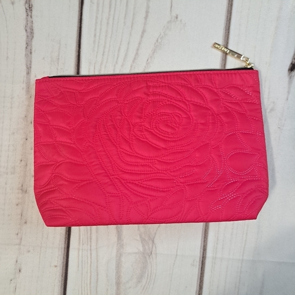 Lancome Quilted Rose Pink Cosmetic Makeup Bag Pouch NWOT - Picture 1 of 7